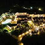 Pedra Santa Hotel
