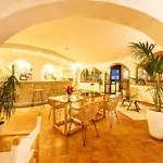 Pedra Santa Hotel Baja Cerdeña