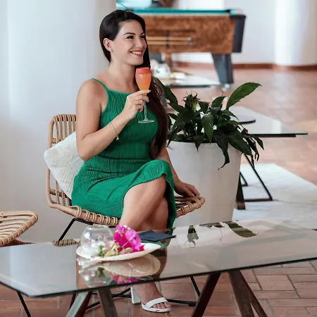 Pedra Santa Hotel Baia Sardinia