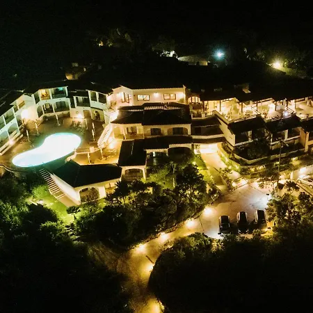 Pedra Santa Hotel