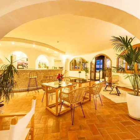 Pedra Santa Hotel Baia Sardinia