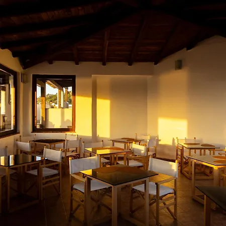Hotel Pedra Santa