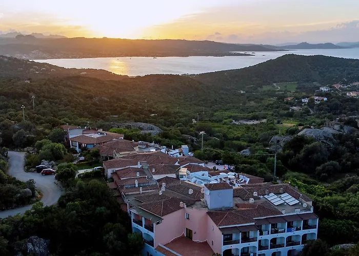 Pedra Santa 4* Baja Sardinia