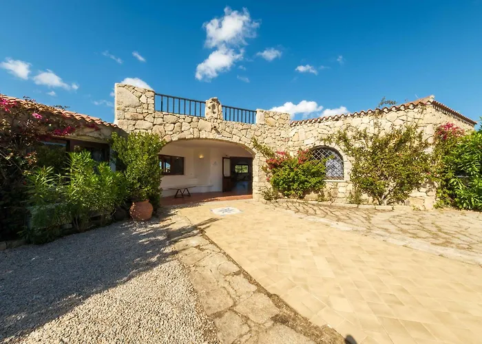 Hotel Pedra Santa Baja Sardinia